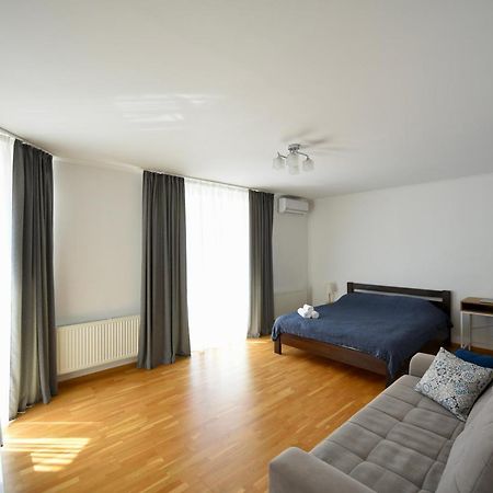 Cozy Apartment Next To The Park Tarnopol Zewnętrze zdjęcie