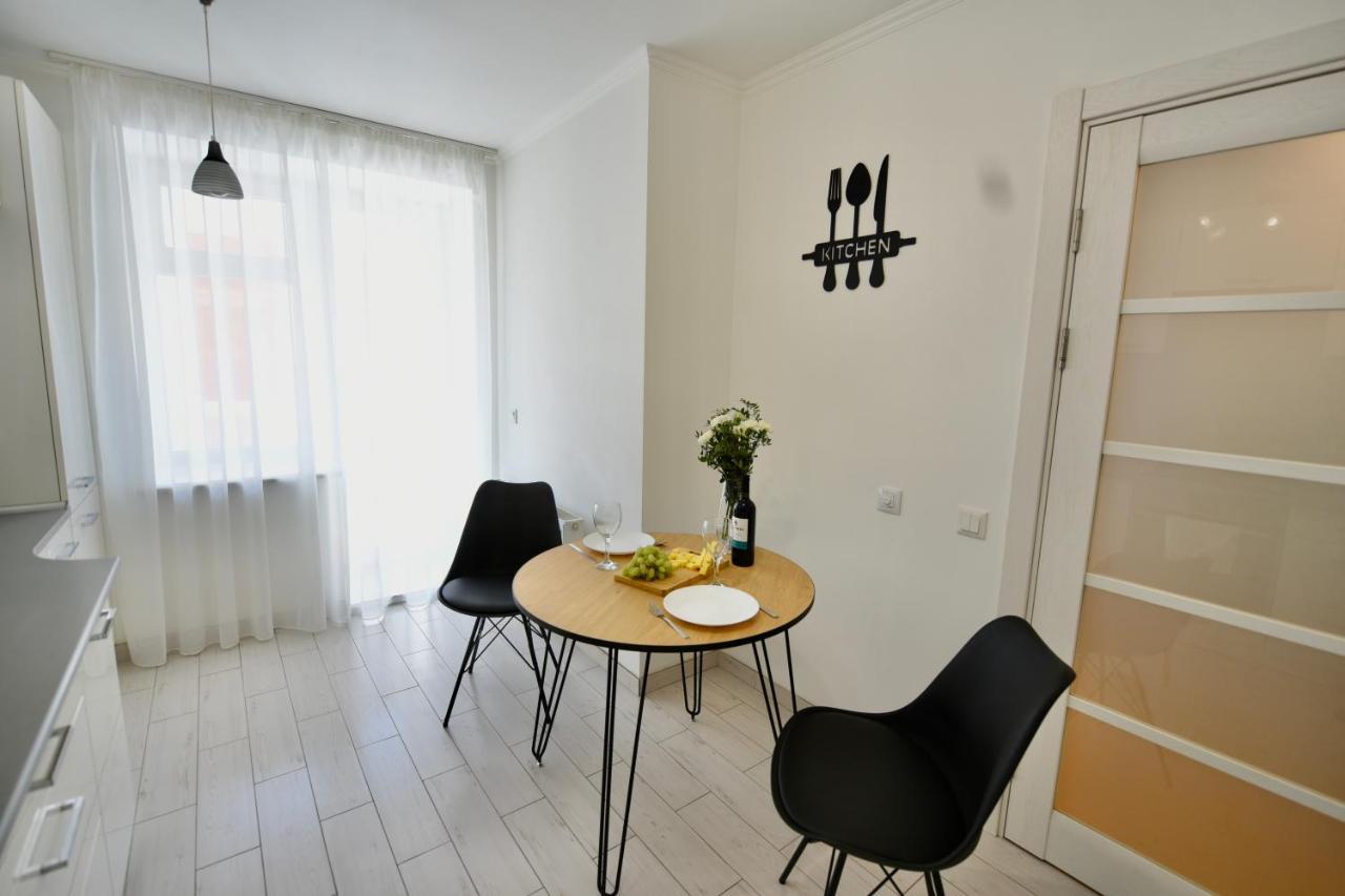Cozy Apartment Next To The Park Tarnopol Zewnętrze zdjęcie
